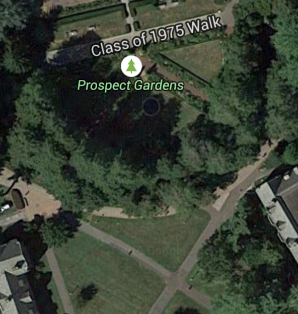 图:校徽与谷歌地图对比